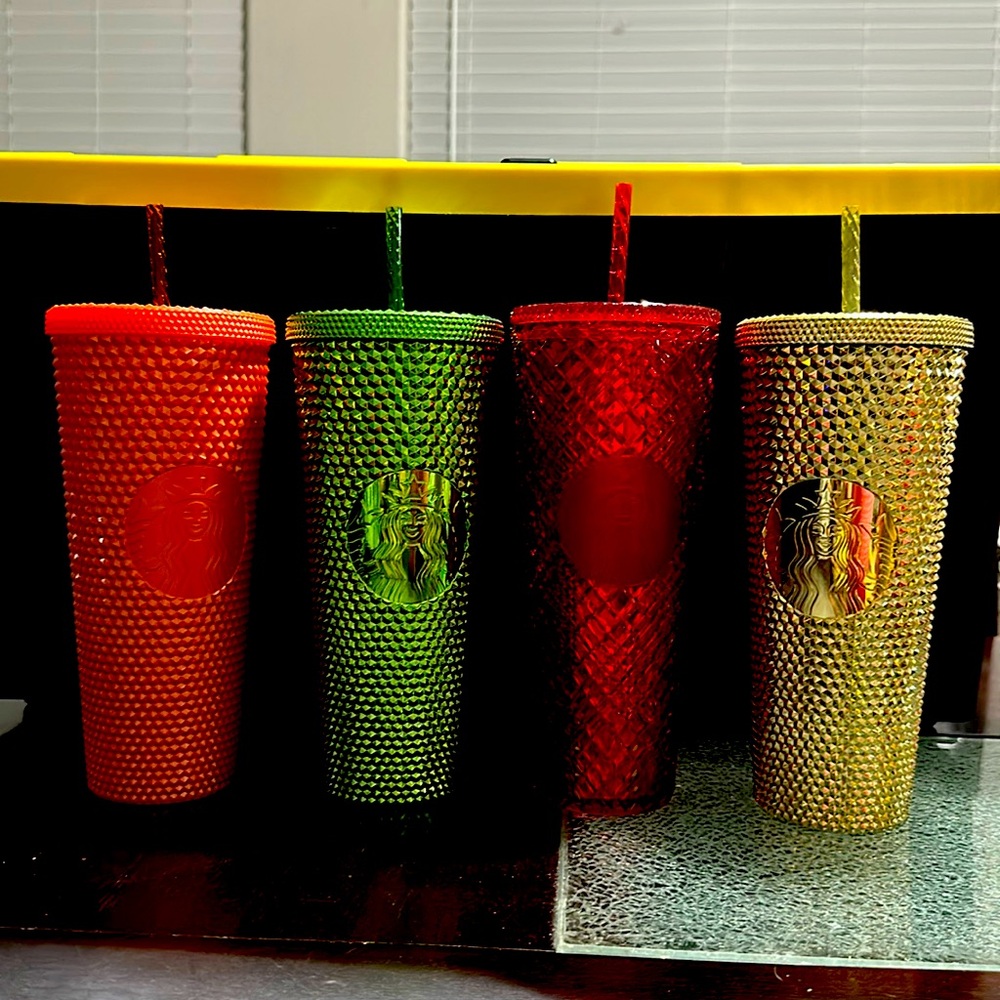 Starbucks Studded Cups Large